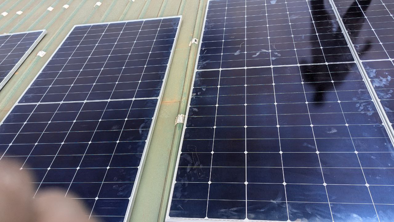 Installation de panneaux solaires